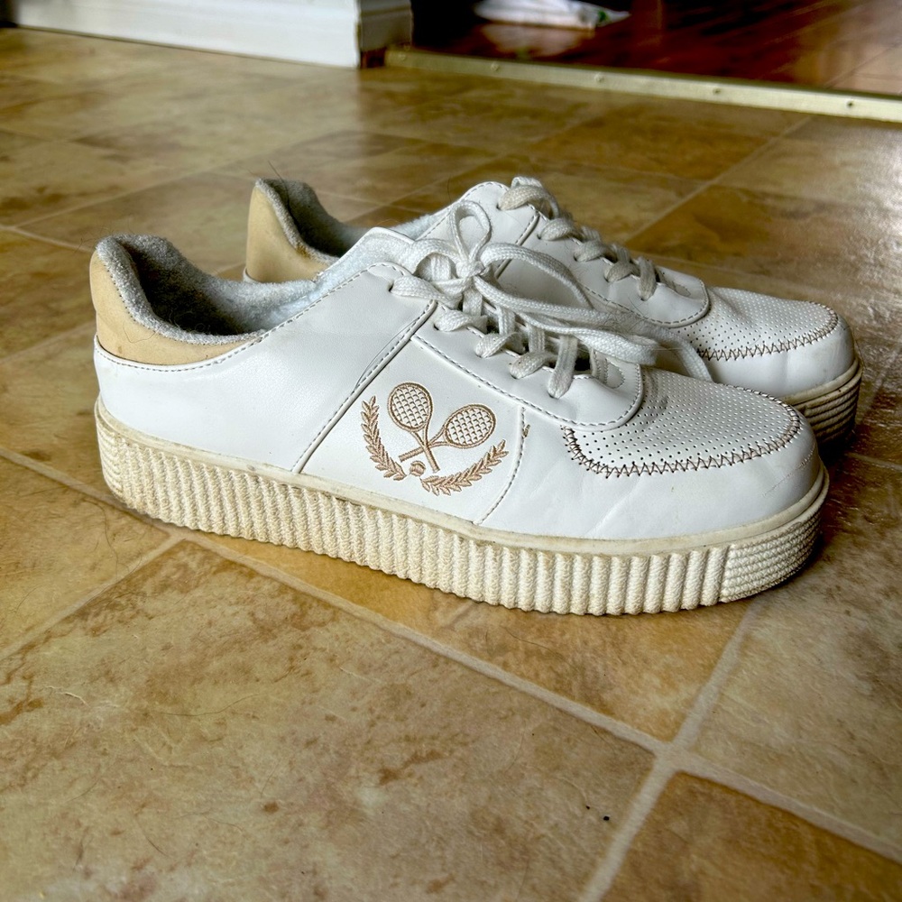 💥 5 for $15 - American Eagle Tennis Shoes